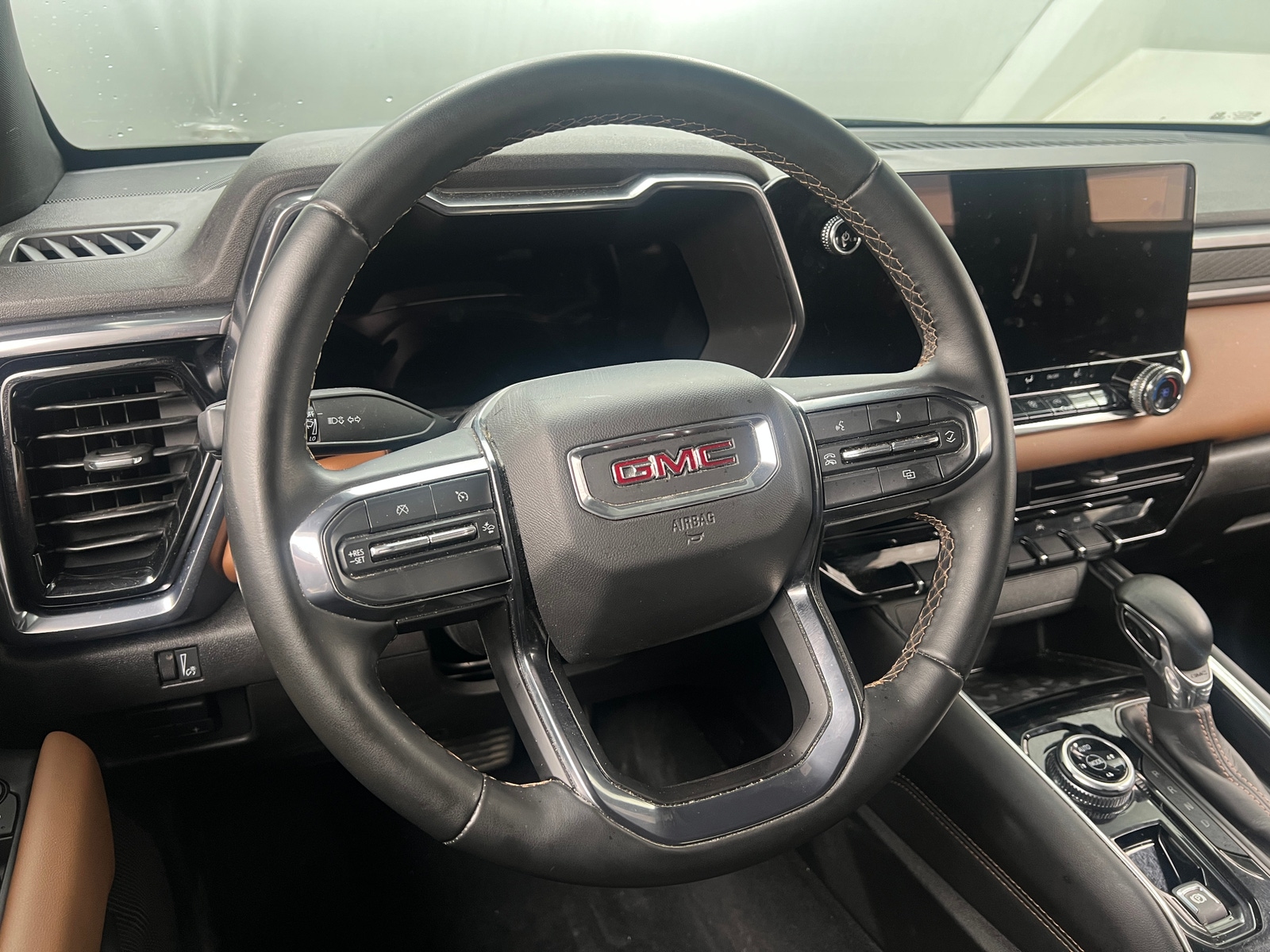 Thumbnail: 2024 GMC Canyon - 5