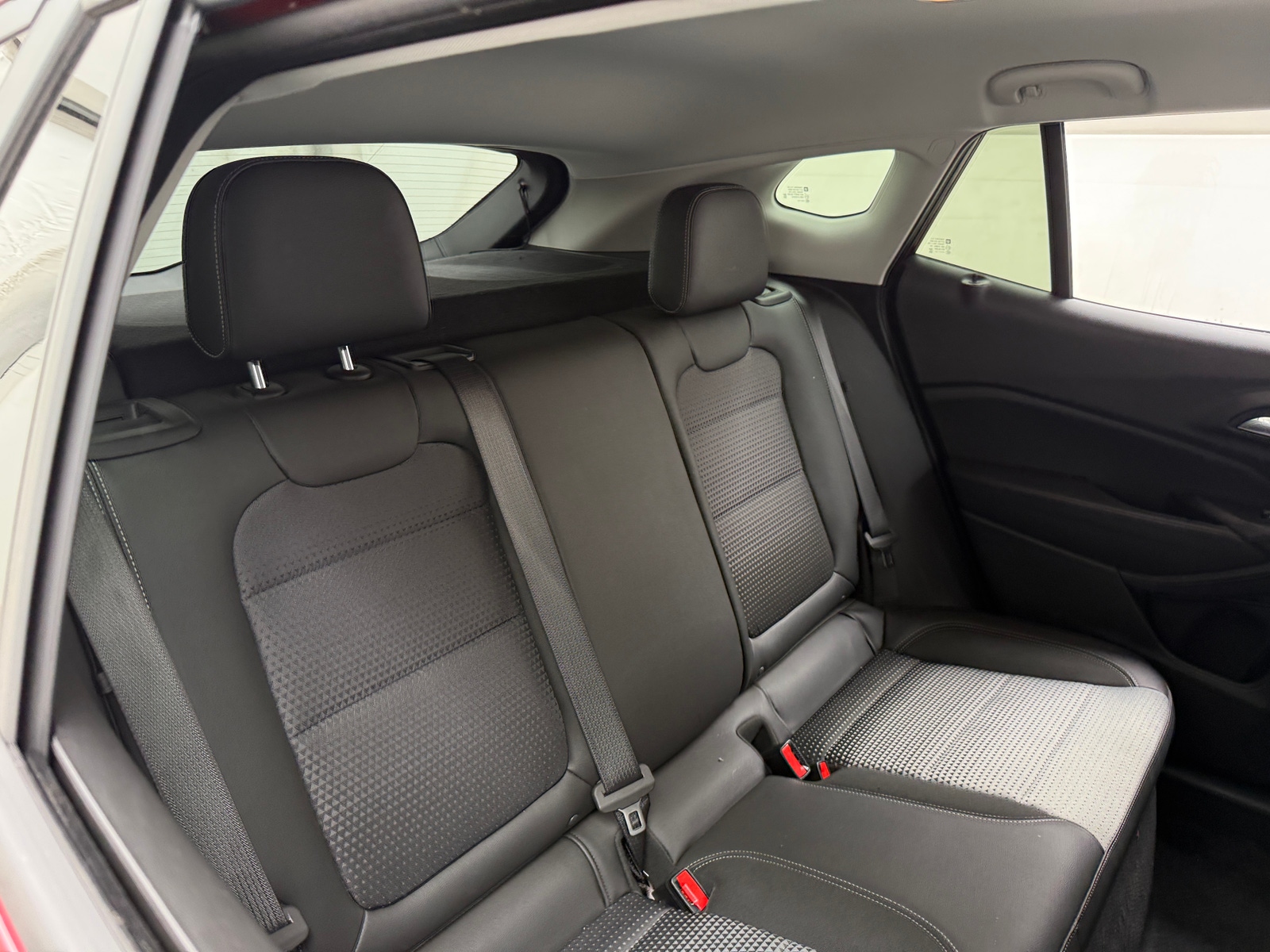 Thumbnail: 2025 Chevrolet Trax - 6