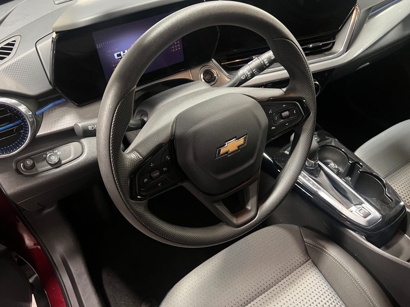 Thumbnail: 2025 Chevrolet Trax - 5