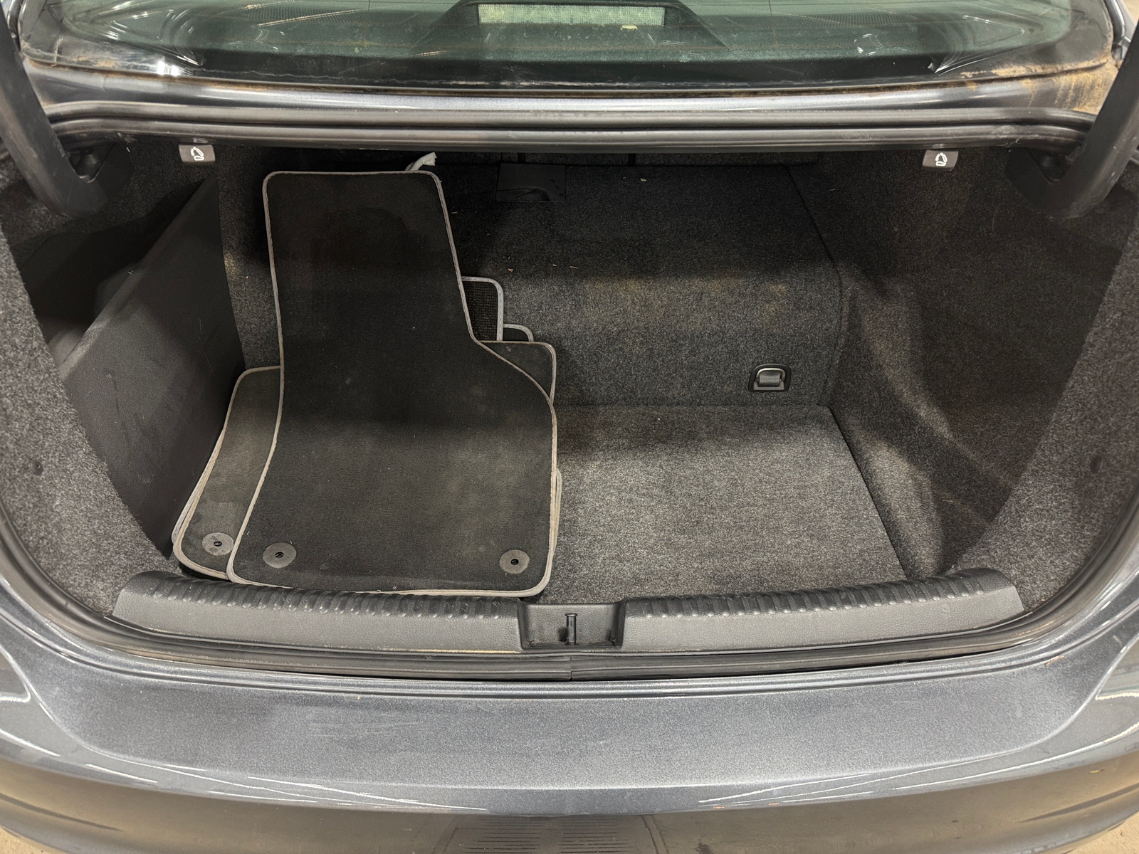 Thumbnail: 2013 Volkswagen Jetta - 6