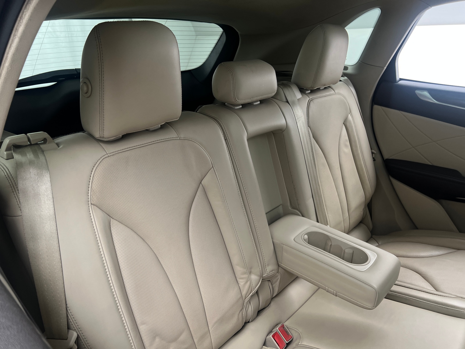 Thumbnail: 2017 Lincoln MKC - 5