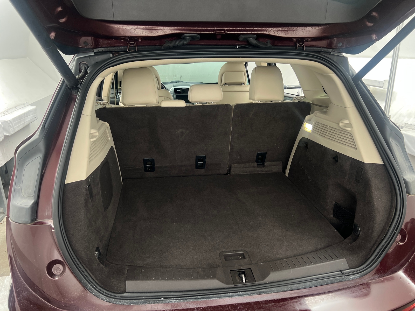 Thumbnail: 2017 Lincoln MKC - 6