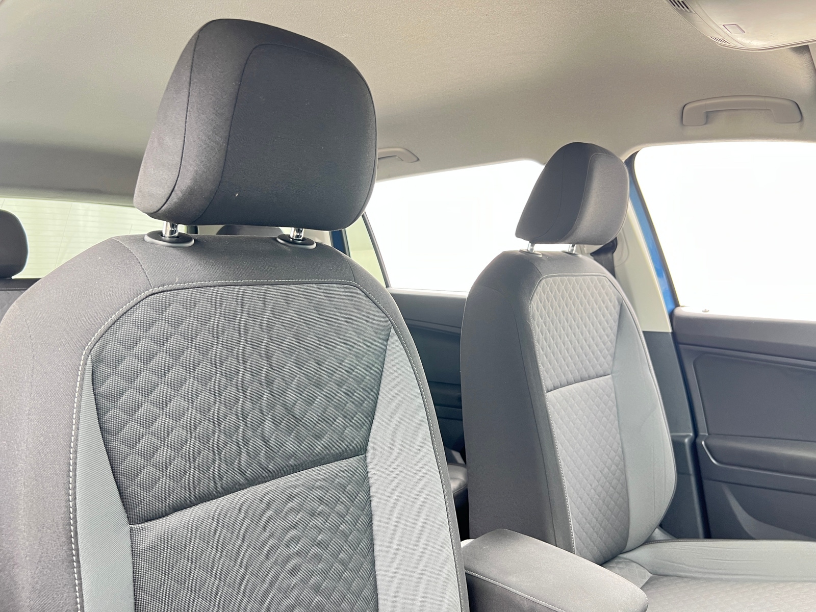 Thumbnail: 2018 Volkswagen Tiguan - 2