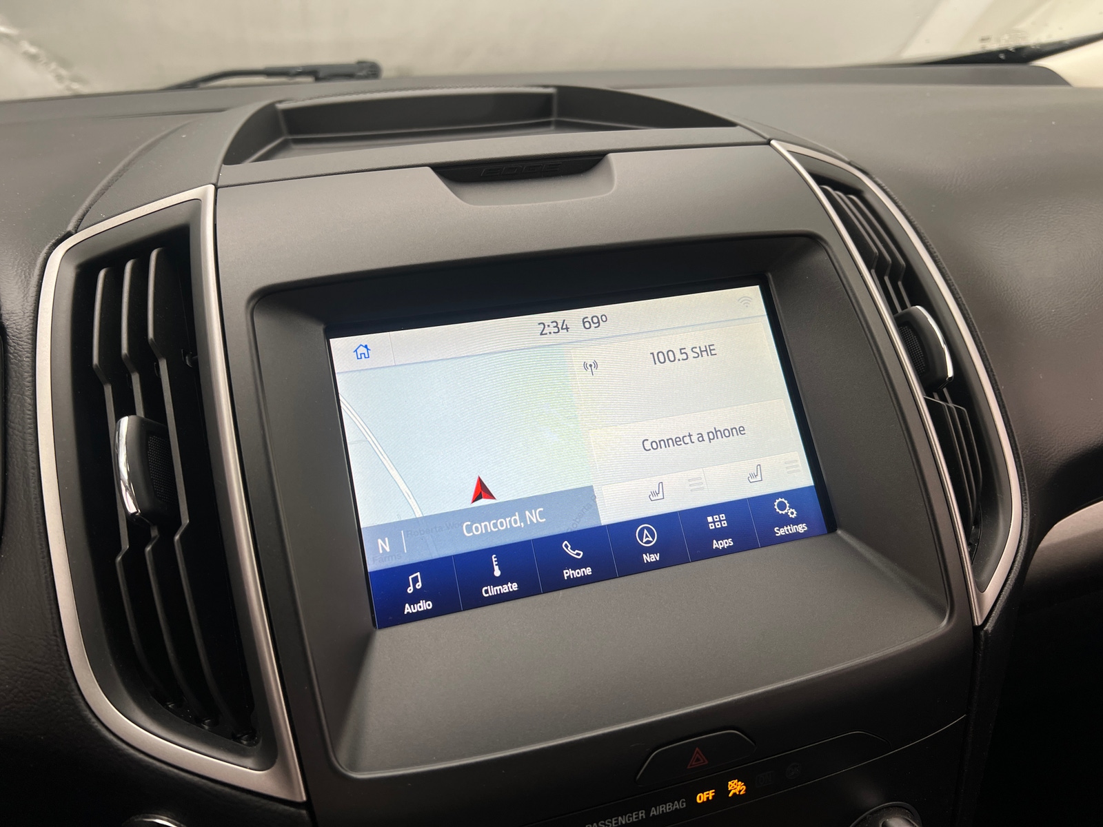 Thumbnail: 2020 Ford Edge - 3