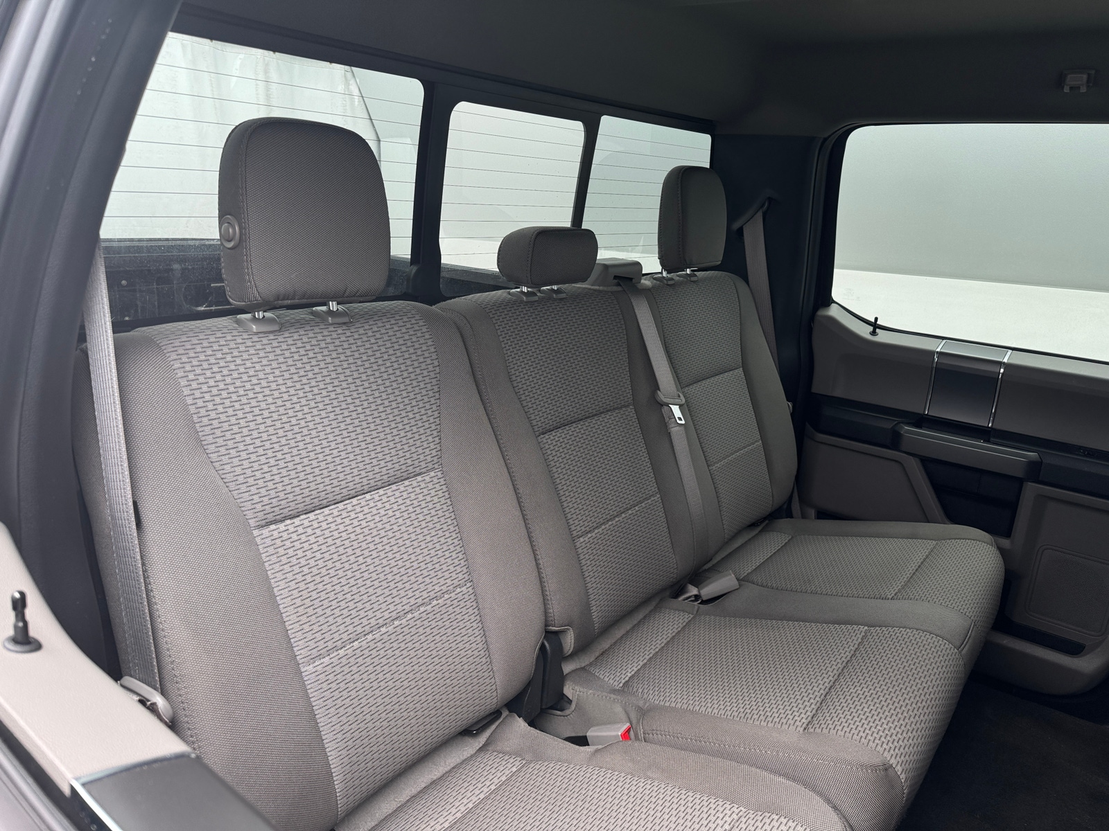 Thumbnail: 2019 Ford Econoline - 6