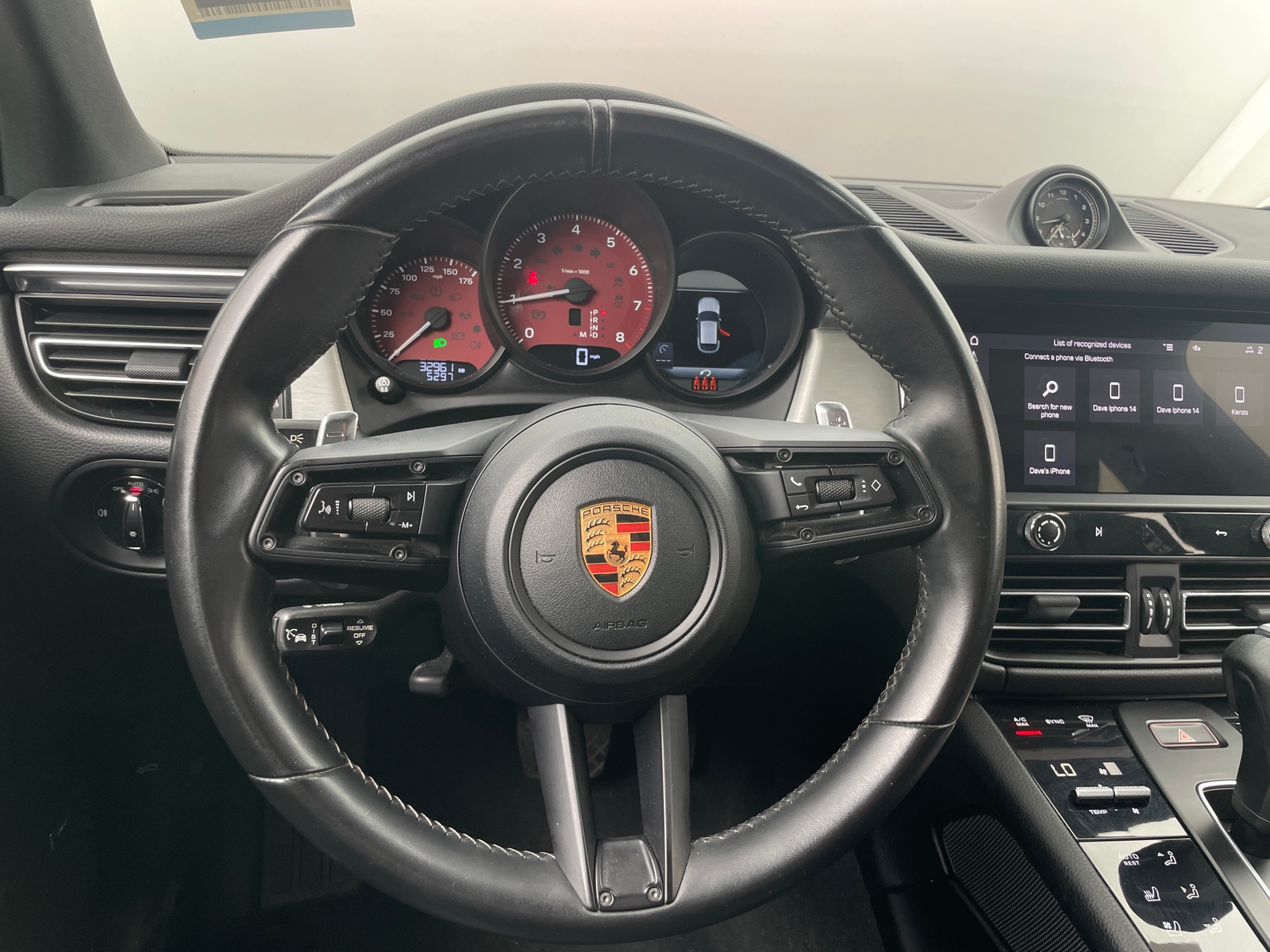 Thumbnail: 2022 Porsche Macan - 4