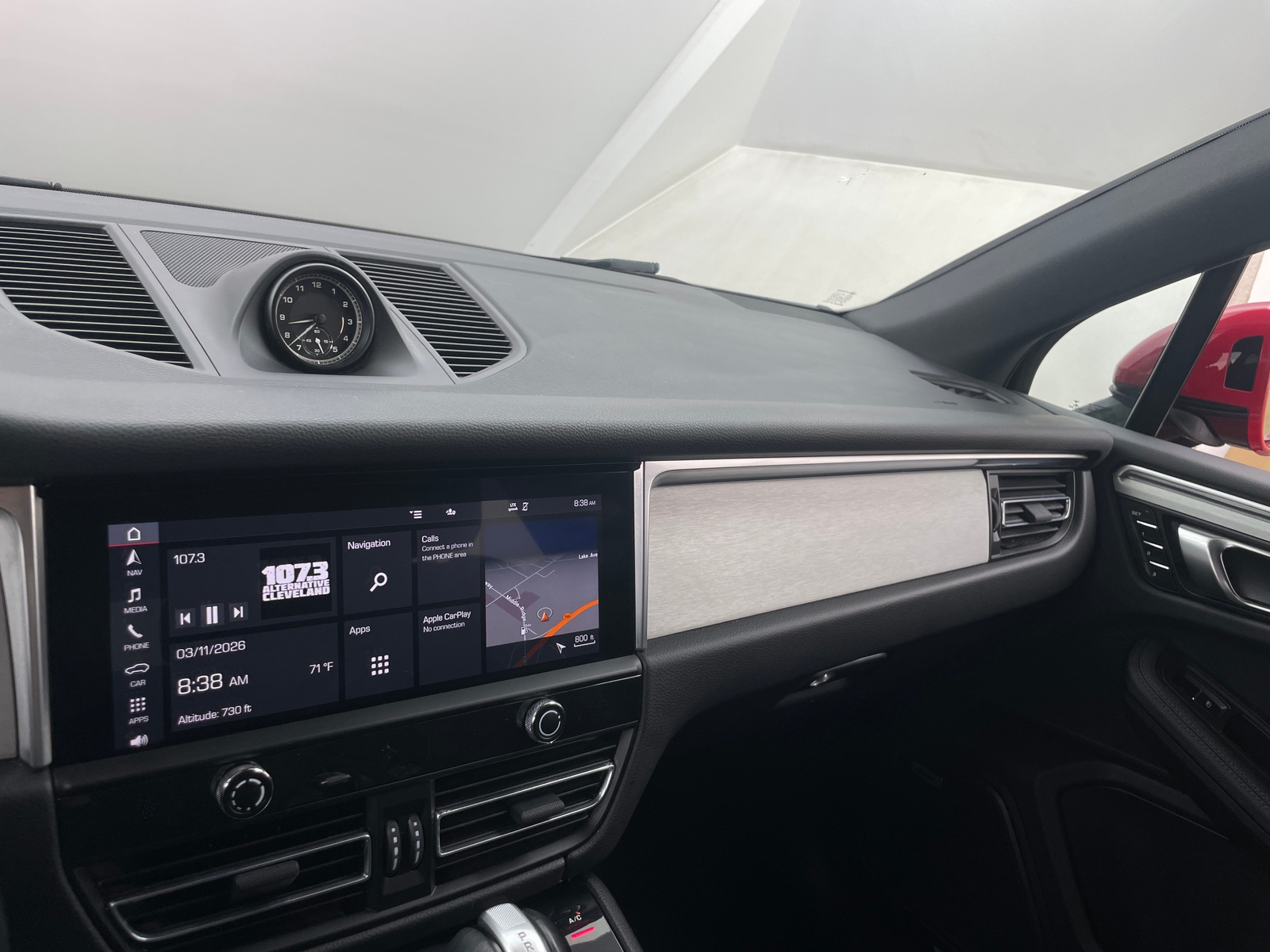 Thumbnail: 2022 Porsche Macan - 3