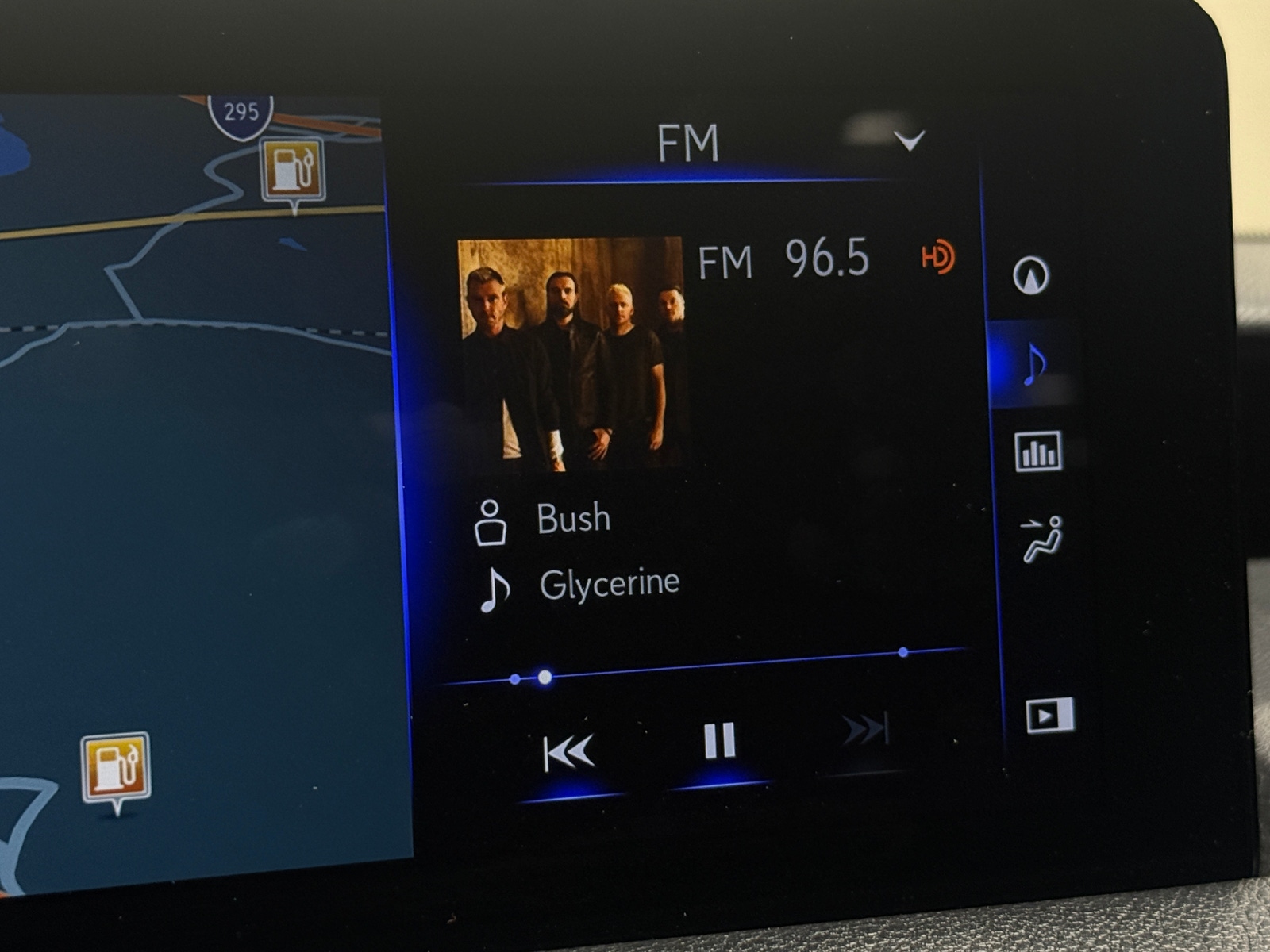 Thumbnail: 2024 Lexus IS - 3