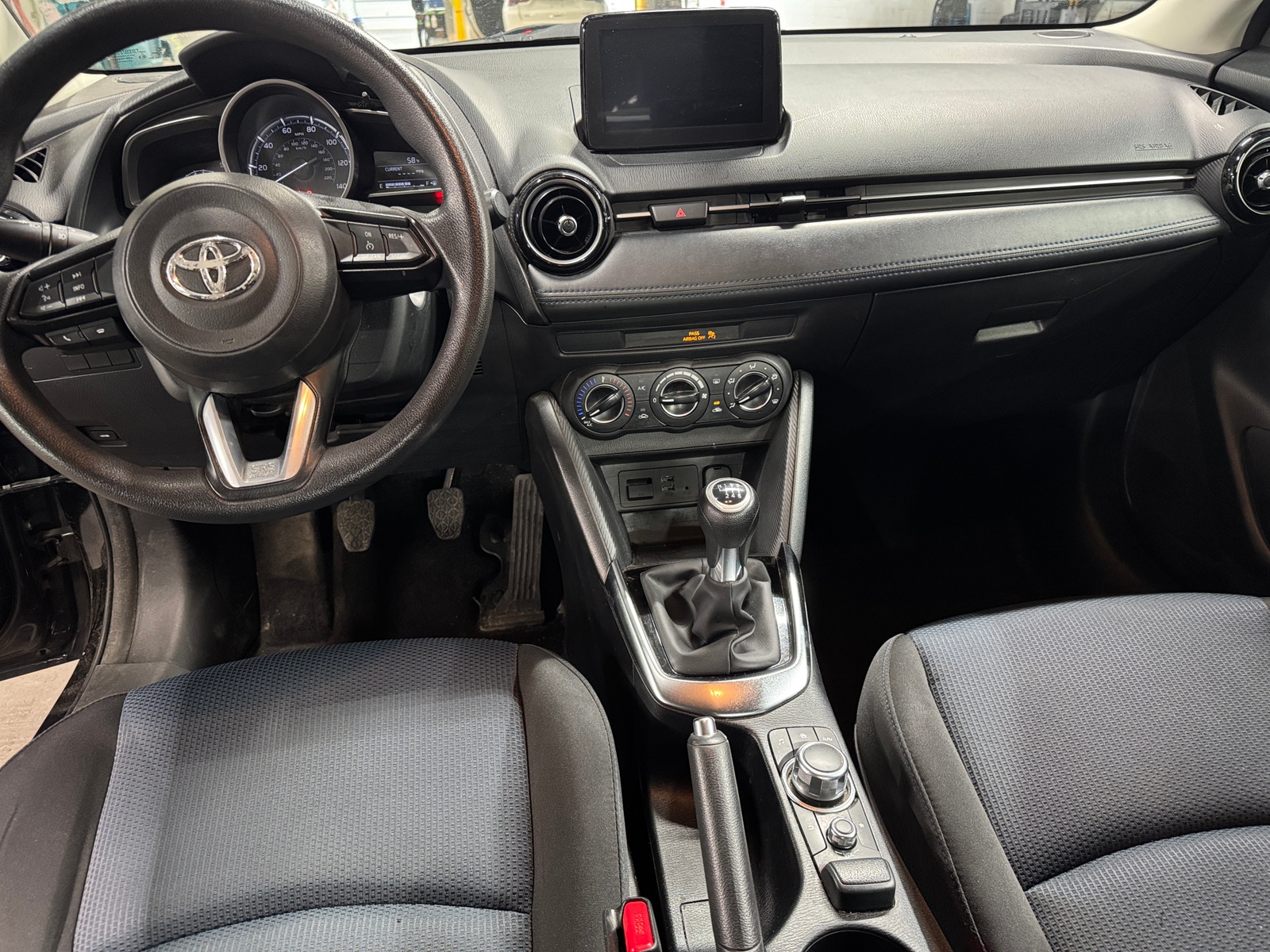 Thumbnail: 2019 Toyota Yaris - 3