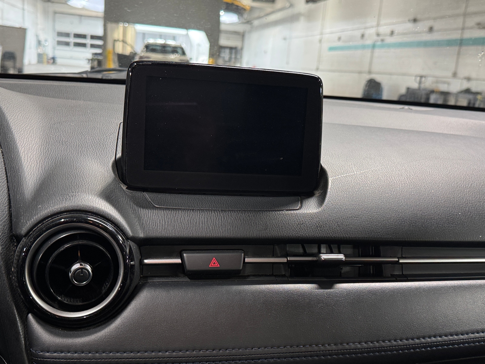 Thumbnail: 2019 Toyota Yaris - 4