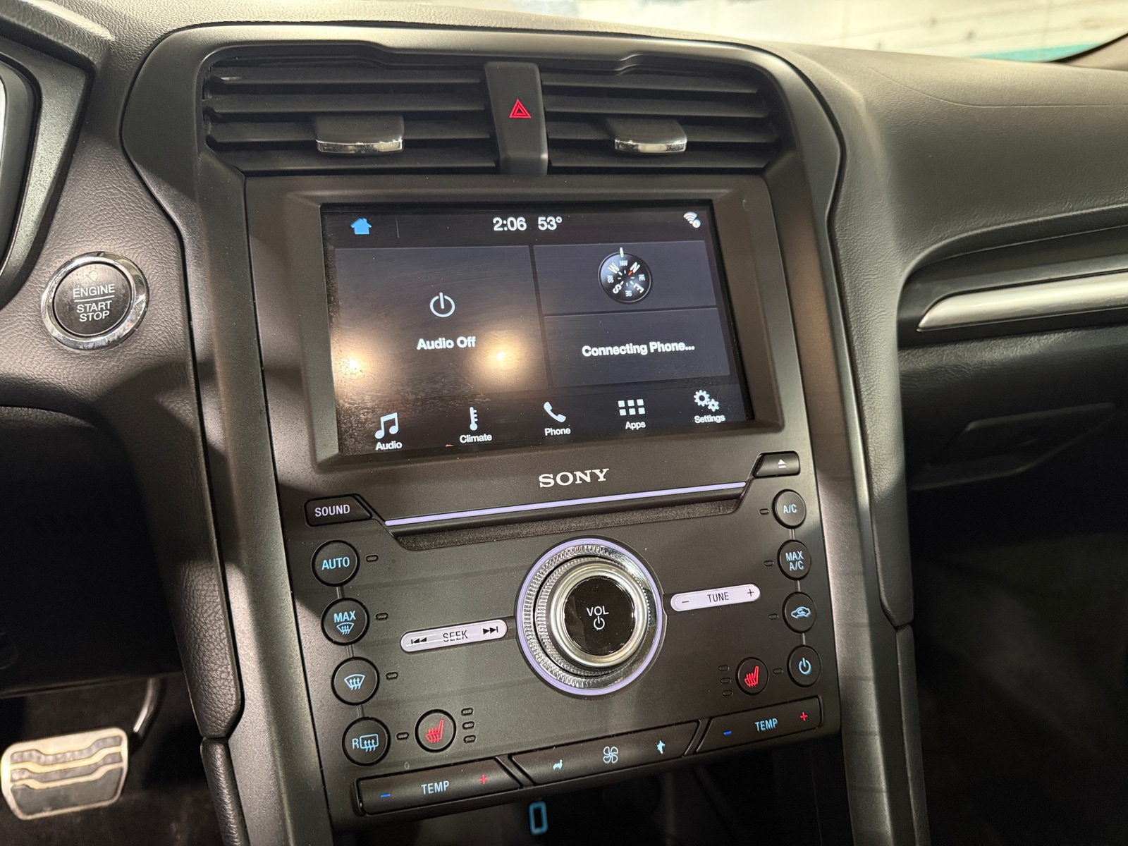 Thumbnail: 2017 Ford Fusion - 3