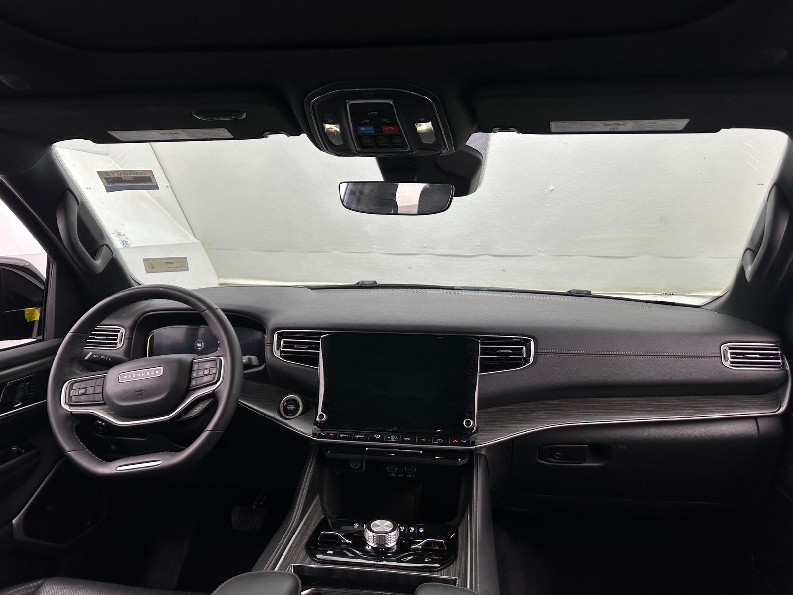 Thumbnail: 2023 Jeep Wagoneer - 2