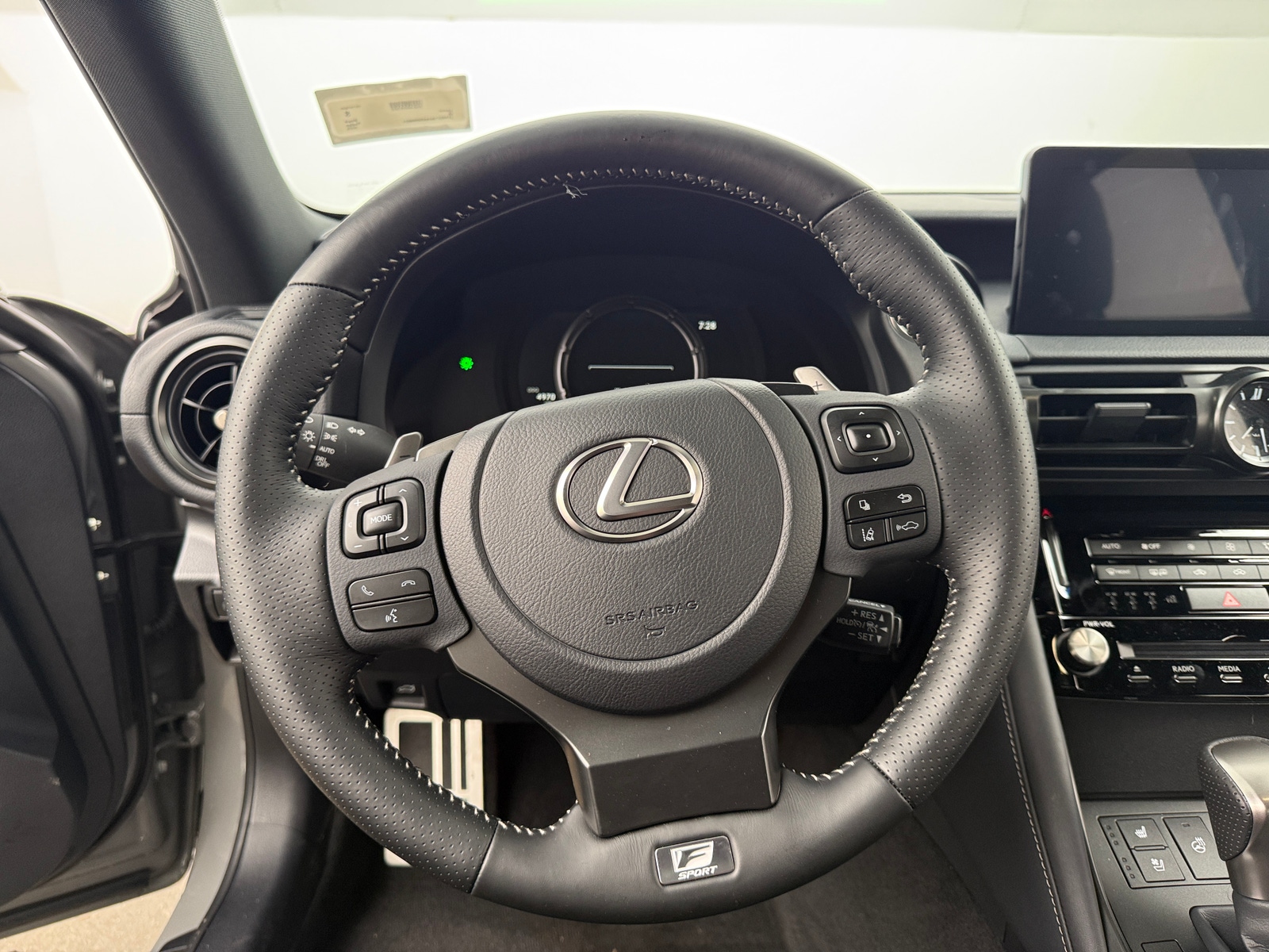 Thumbnail: 2025 Lexus IS - 4