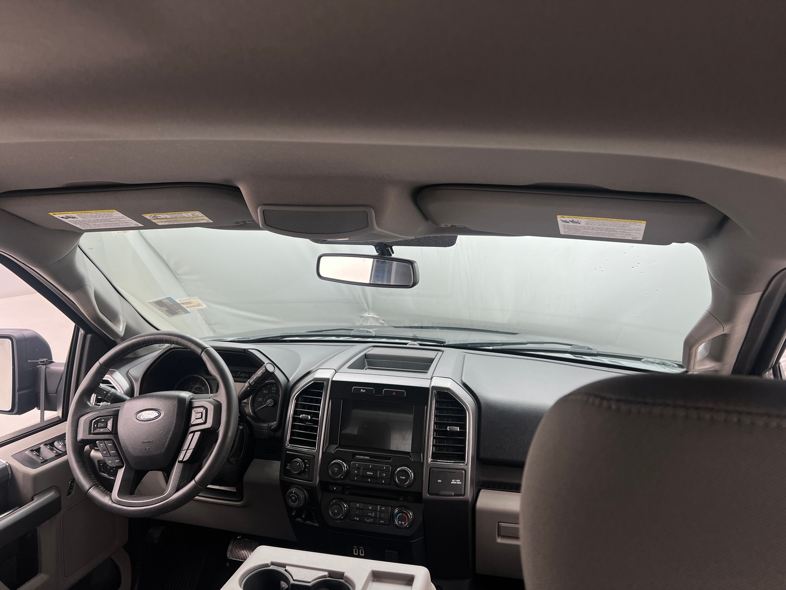 Thumbnail: 2017 Ford Econoline - 3