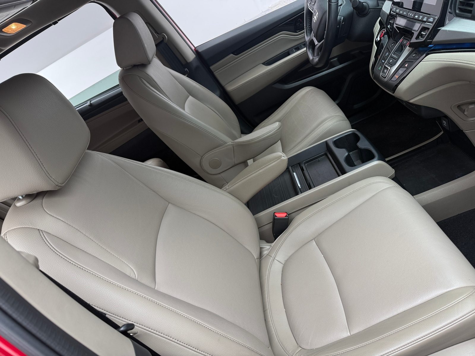 Thumbnail: 2023 Honda Odyssey - 2