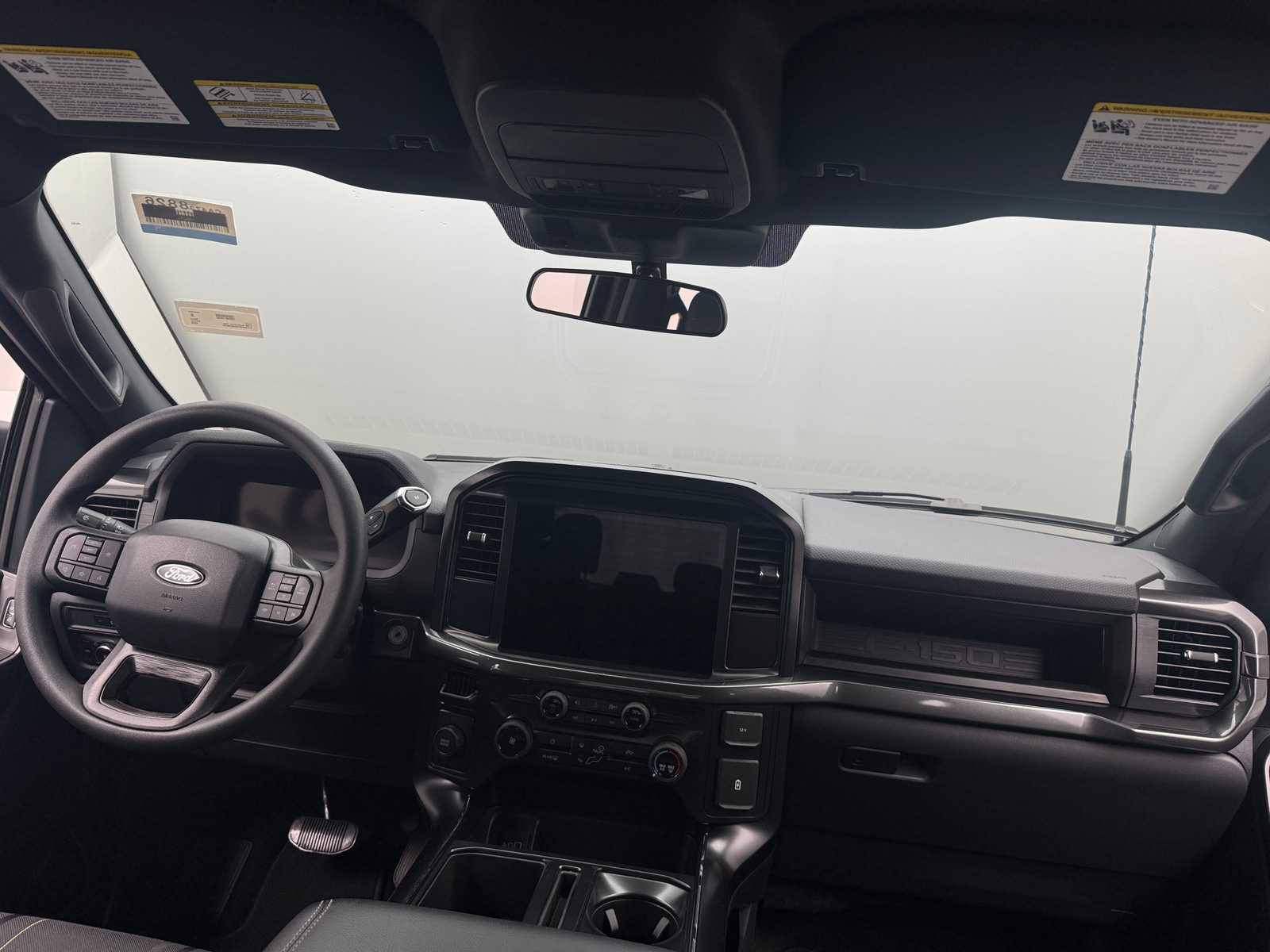 Thumbnail: 2025 Ford Econoline - 3