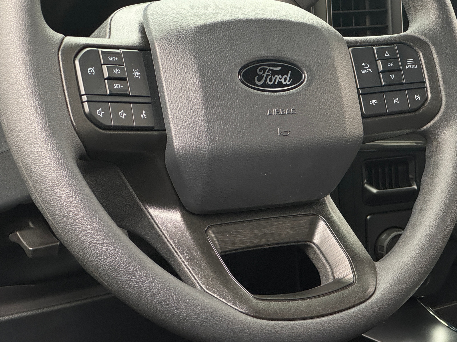 Thumbnail: 2025 Ford Econoline - 5