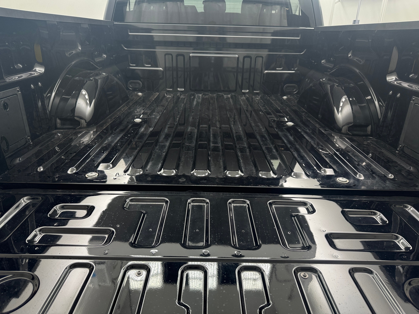 Thumbnail: 2025 Ford Econoline - 7