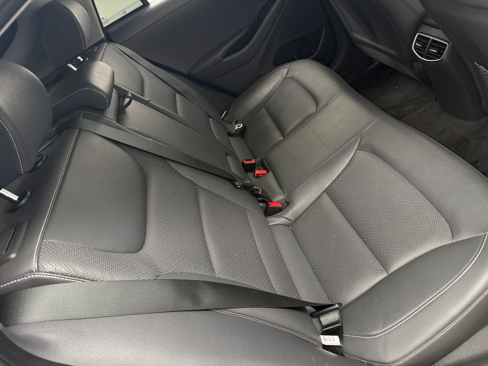 Thumbnail: 2019 Hyundai Ioniq - 5