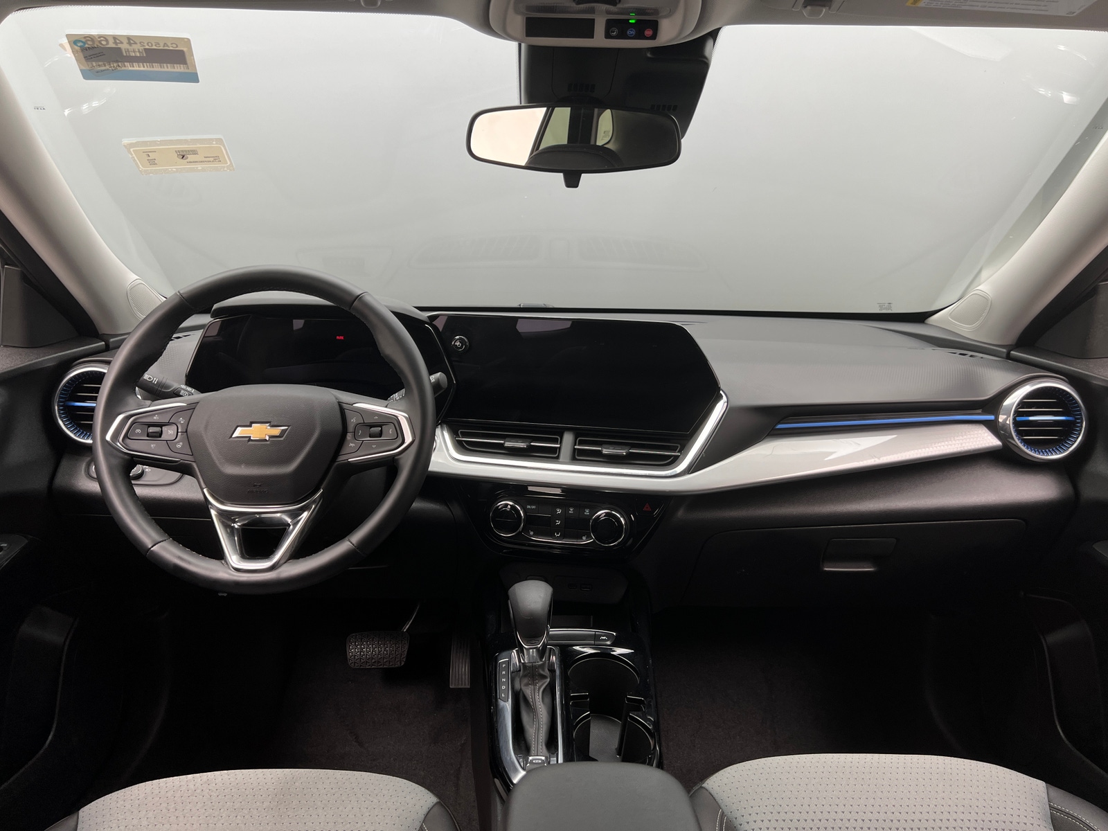 Thumbnail: 2025 Chevrolet Trax - 3