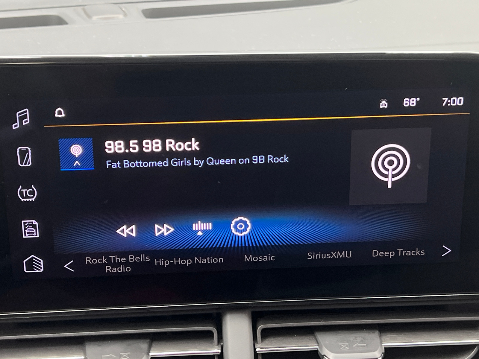 Thumbnail: 2025 Chevrolet Trax - 4