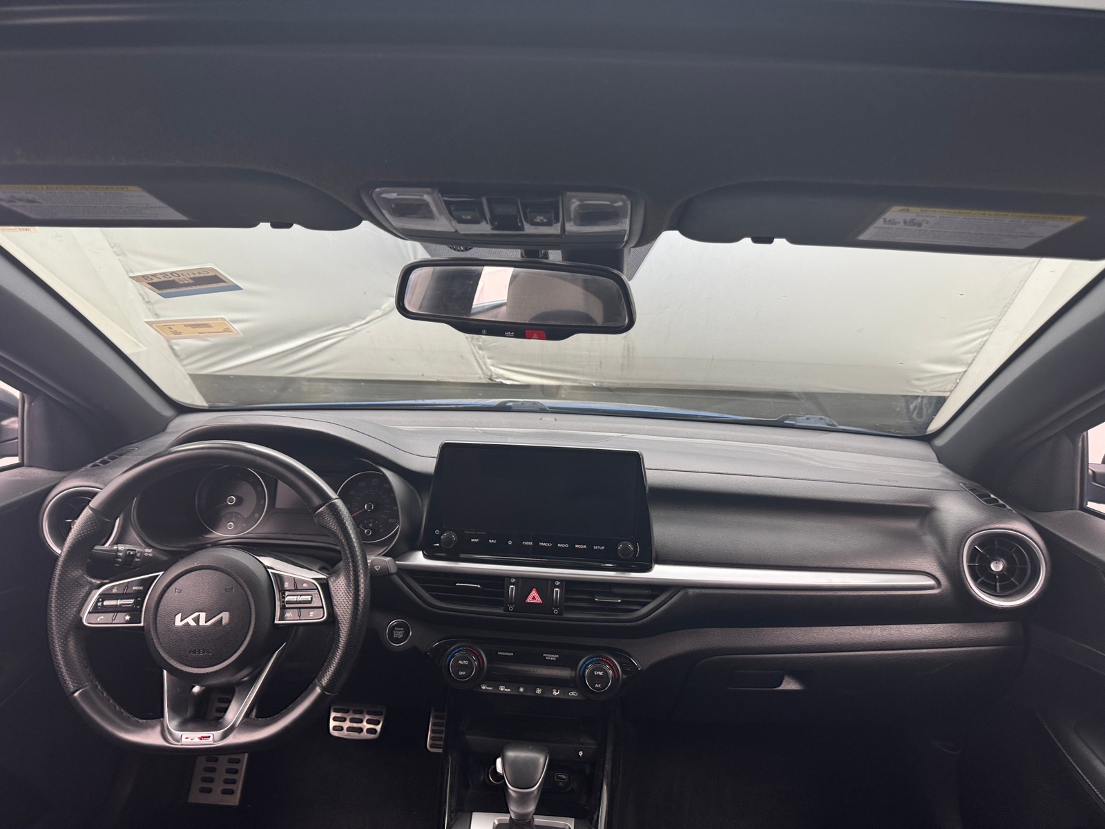 Thumbnail: 2023 Kia Forte - 2