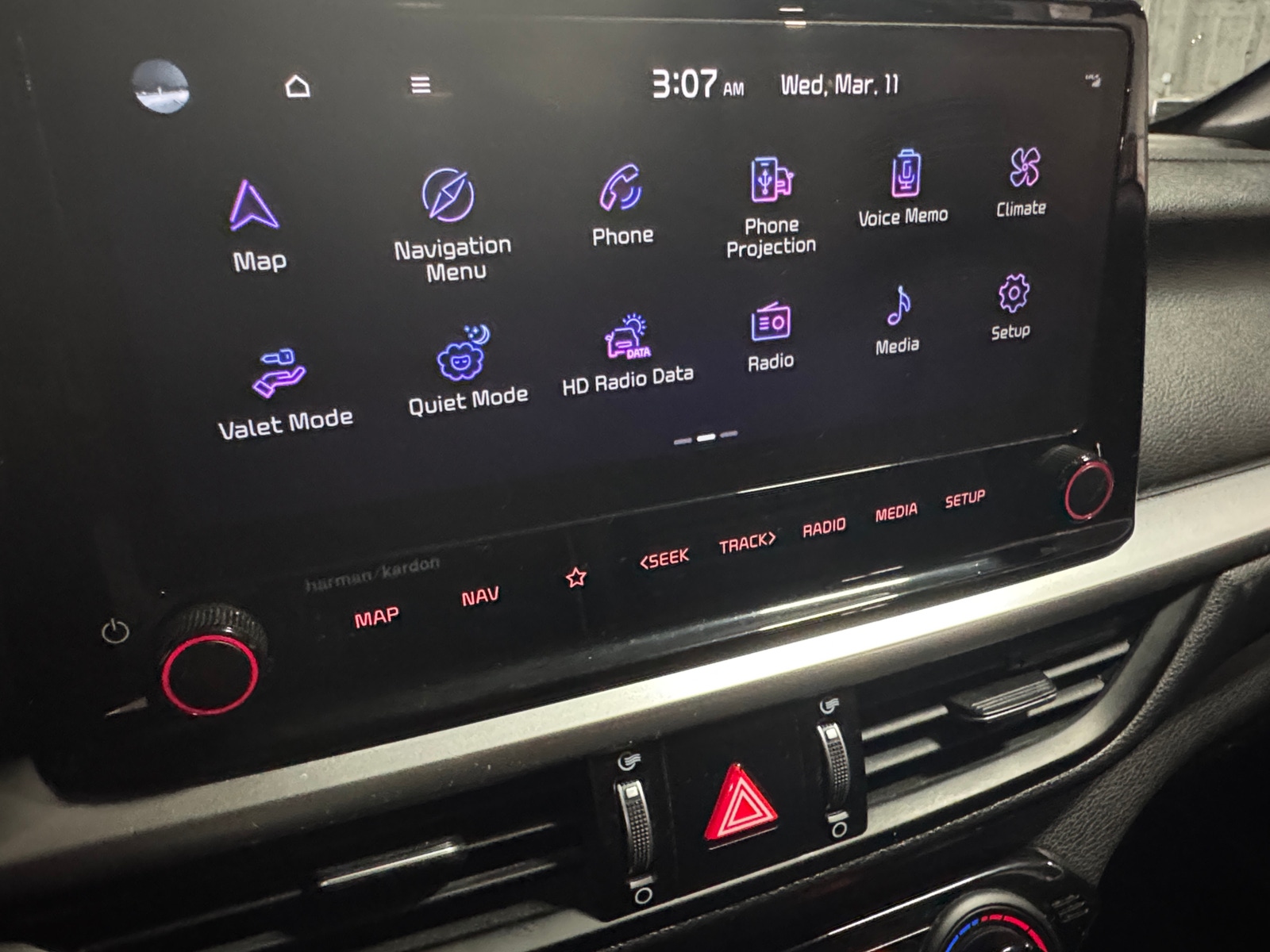 Thumbnail: 2023 Kia Forte - 3