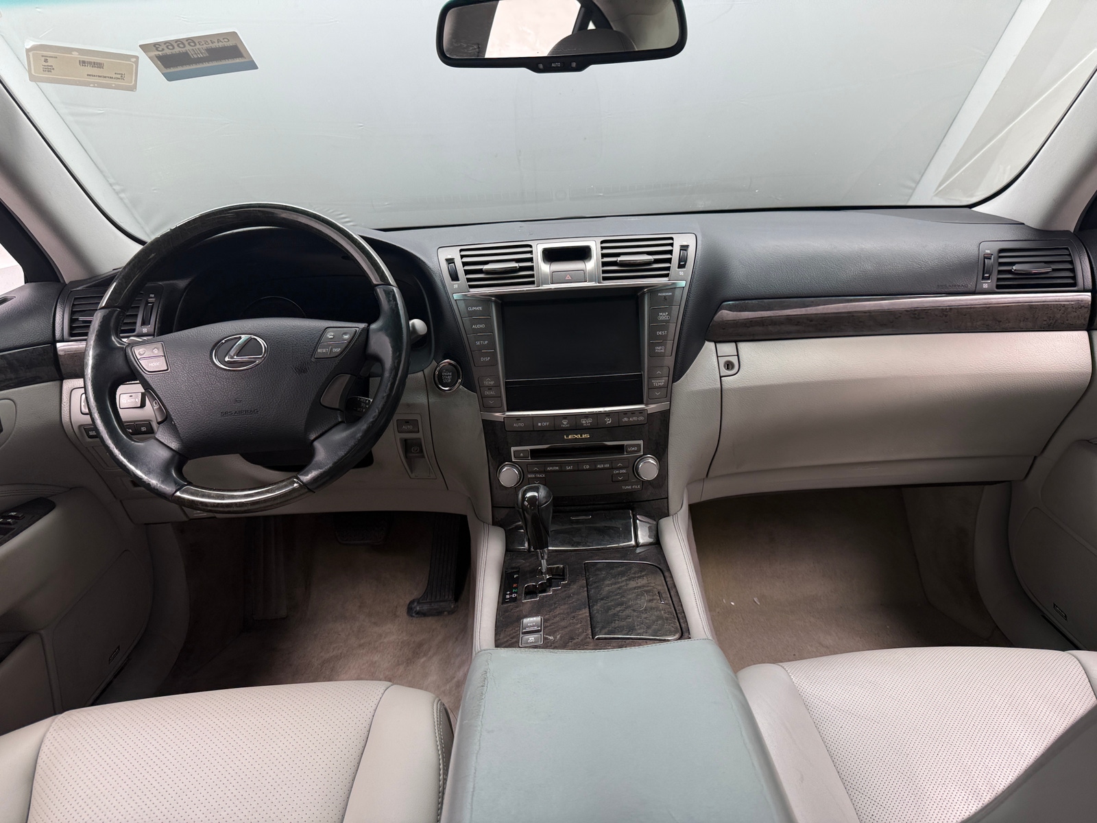 Thumbnail: 2012 Lexus LS - 2