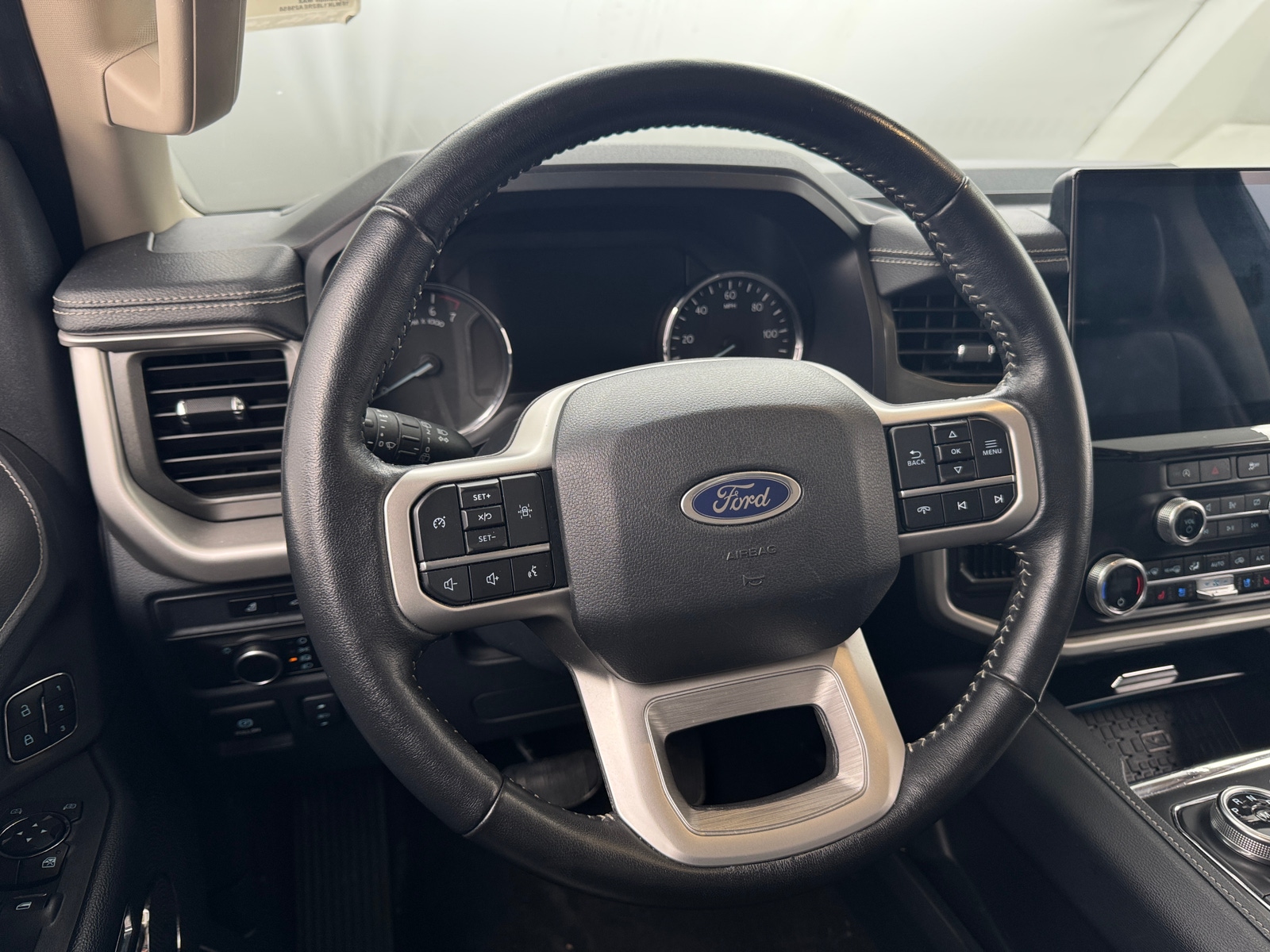 Thumbnail: 2024 Ford Expedition MAX - 4