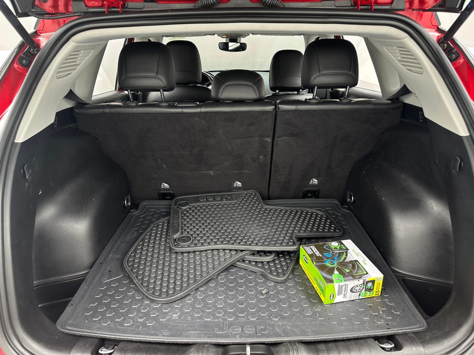 Thumbnail: 2018 Jeep Compass - 7