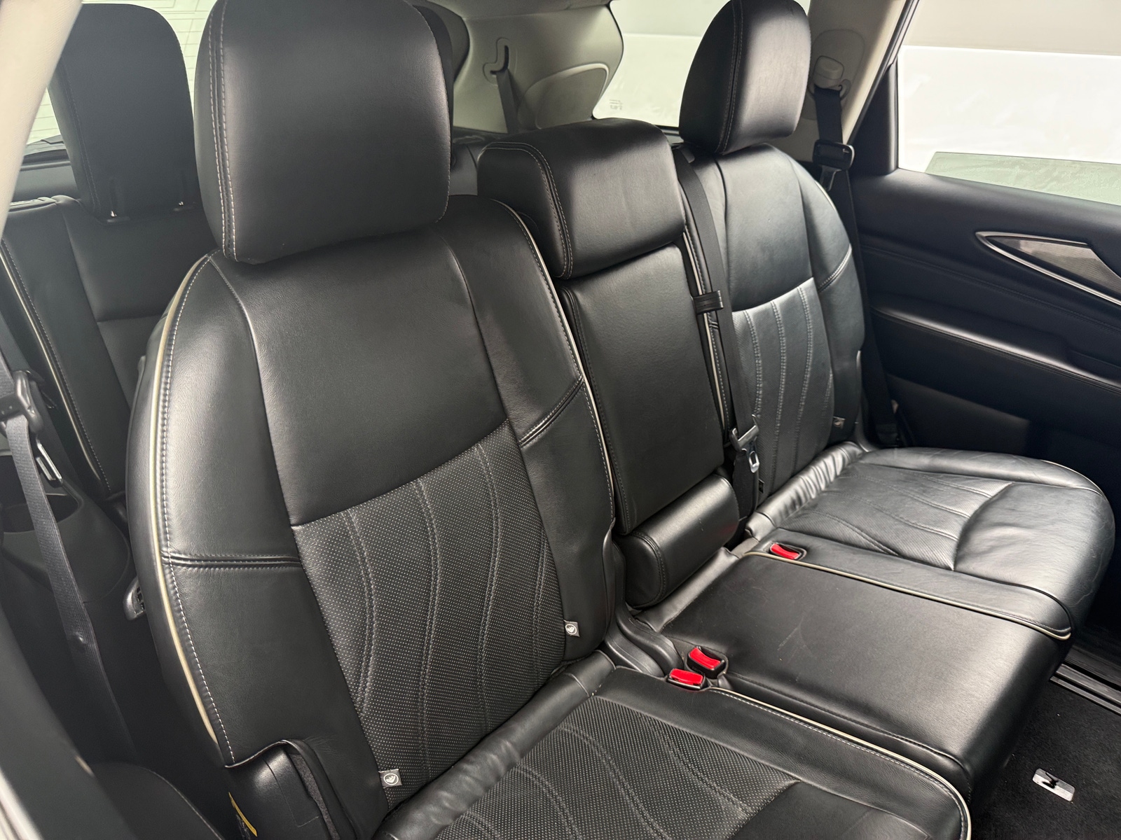 Thumbnail: 2017 INFINITI QX60 - 5