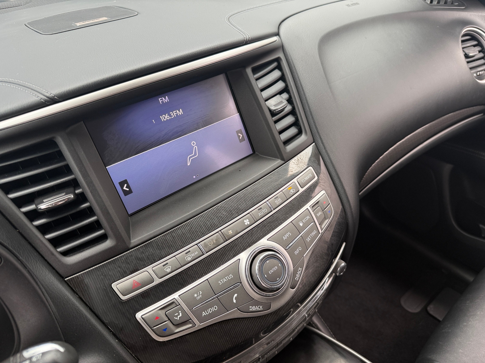 Thumbnail: 2017 INFINITI QX60 - 3