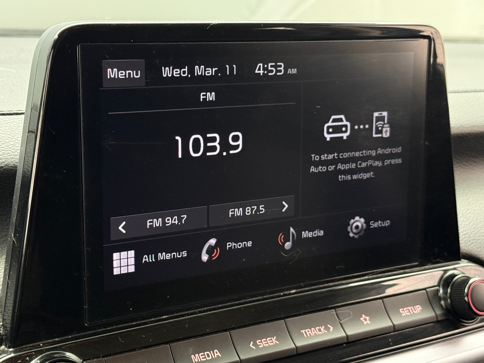 Thumbnail: 2024 Kia Forte - 4