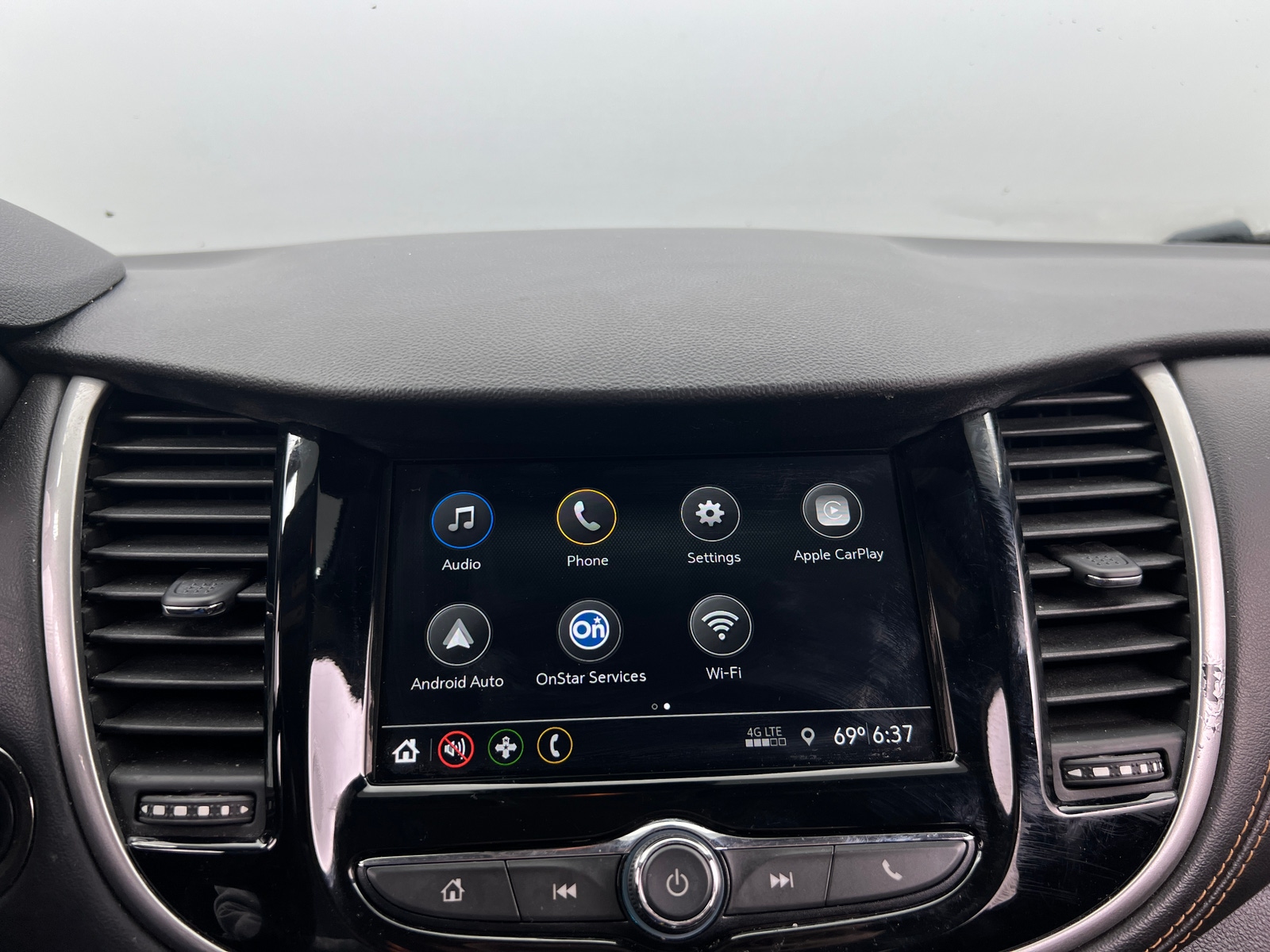 Thumbnail: 2019 Chevrolet Trax - 4