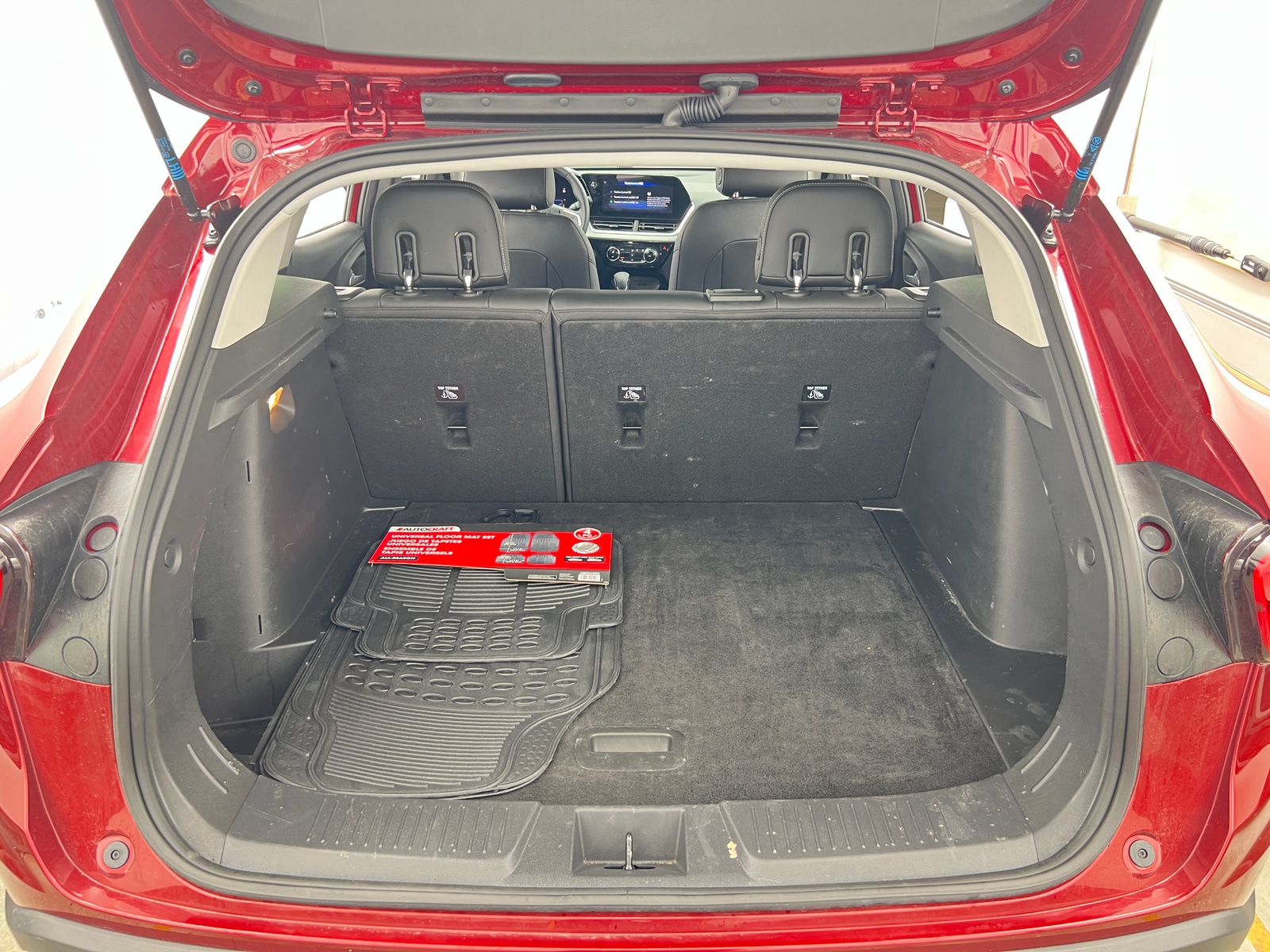 Thumbnail: 2025 Chevrolet Trax - 7