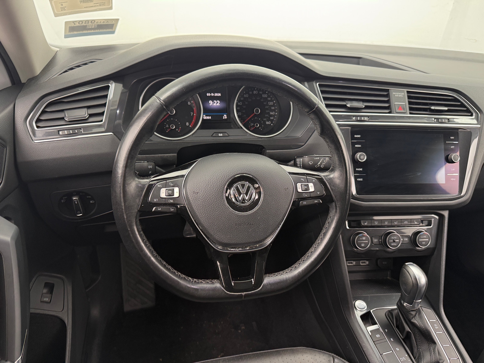 Thumbnail: 2018 Volkswagen Tiguan - 4