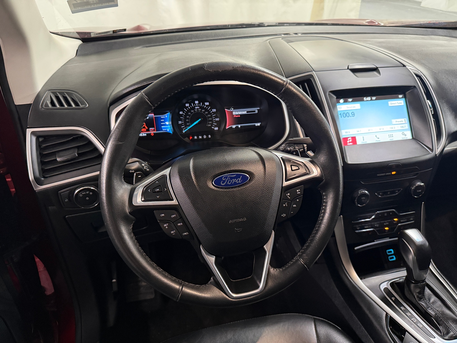 Thumbnail: 2016 Ford Edge - 5