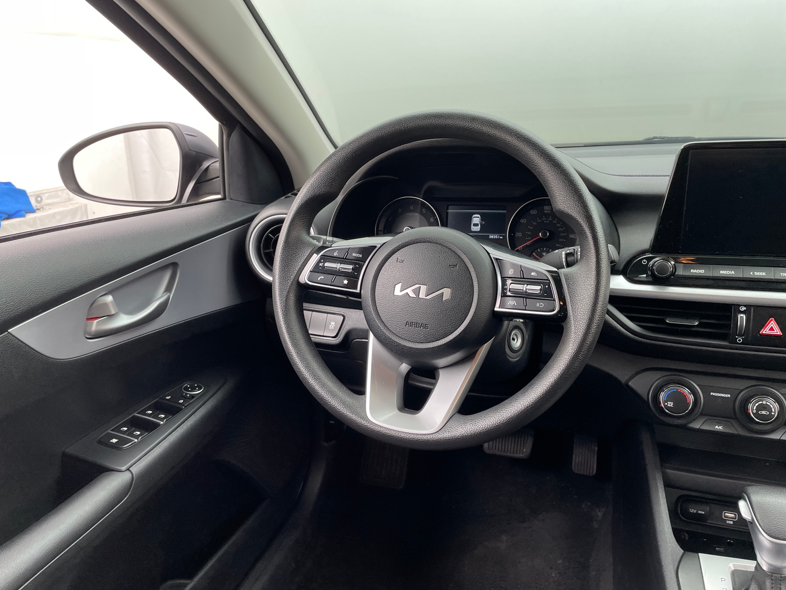 Thumbnail: 2024 Kia Forte - 5