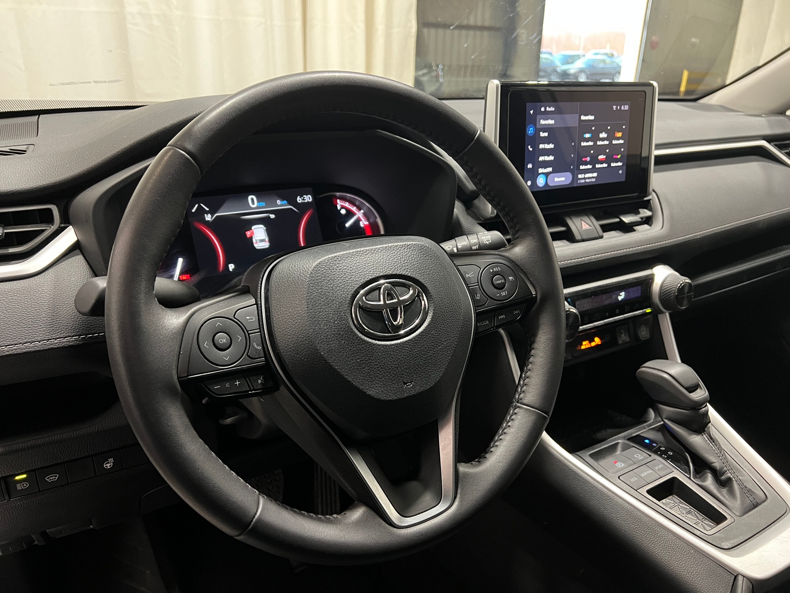 Thumbnail: 2025 Toyota RAV4 - 5