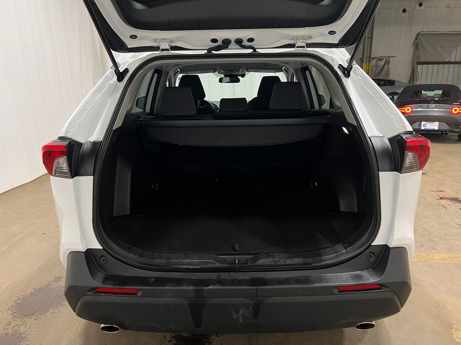 Thumbnail: 2025 Toyota RAV4 - 7