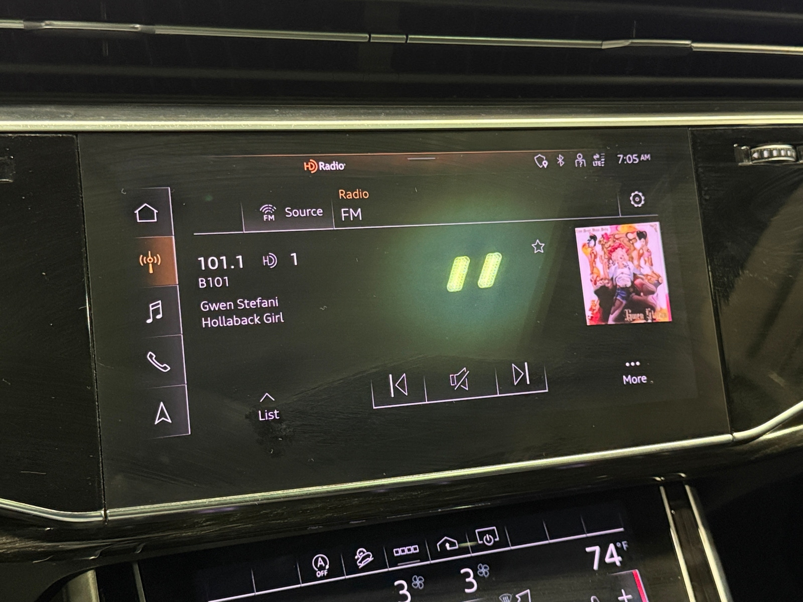 Thumbnail: 2021 Audi Q7 - 3