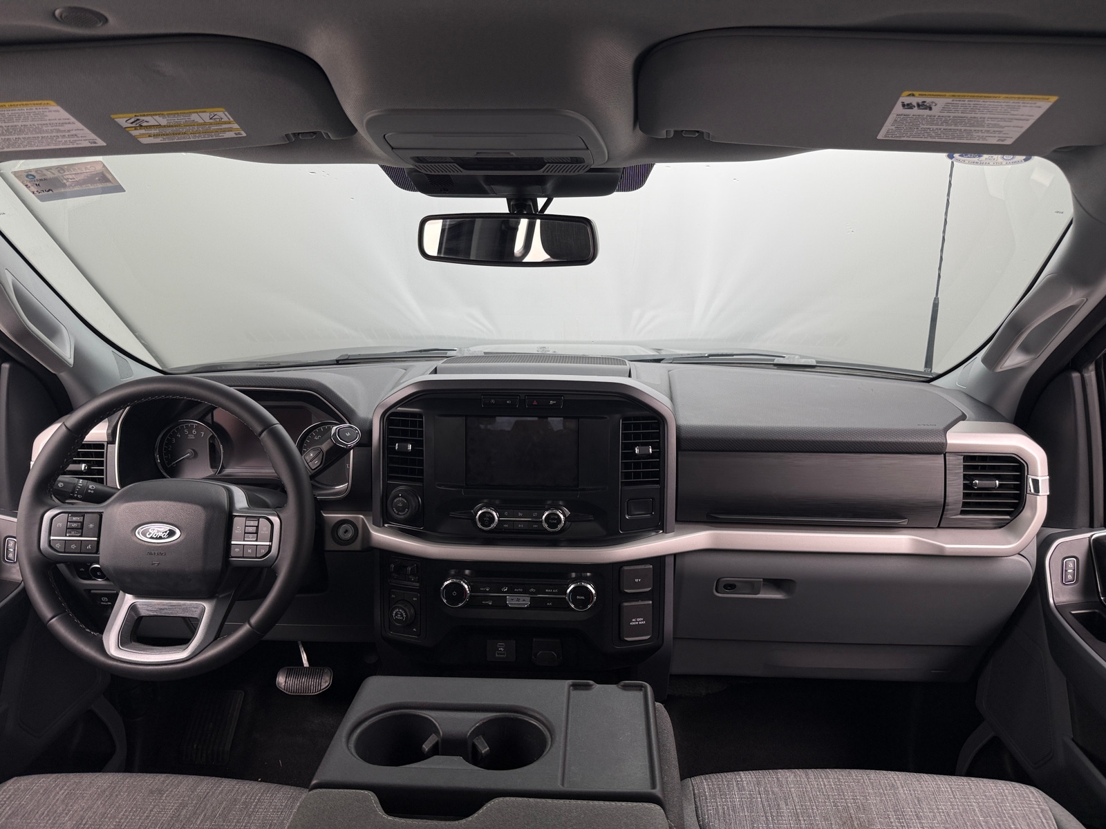 Thumbnail: 2023 Ford Econoline - 3