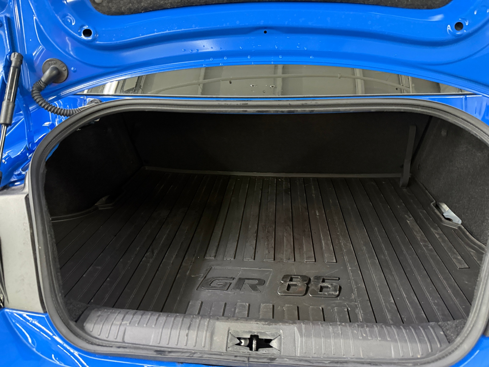 Thumbnail: 2024 Toyota GR86 - 7