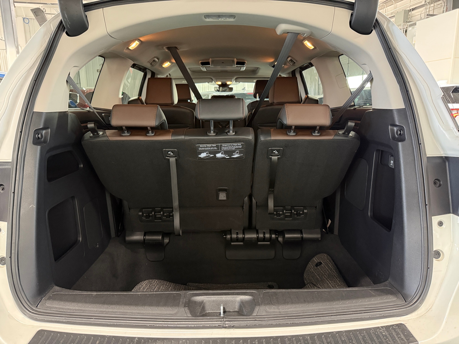 Thumbnail: 2025 Honda Odyssey - 6