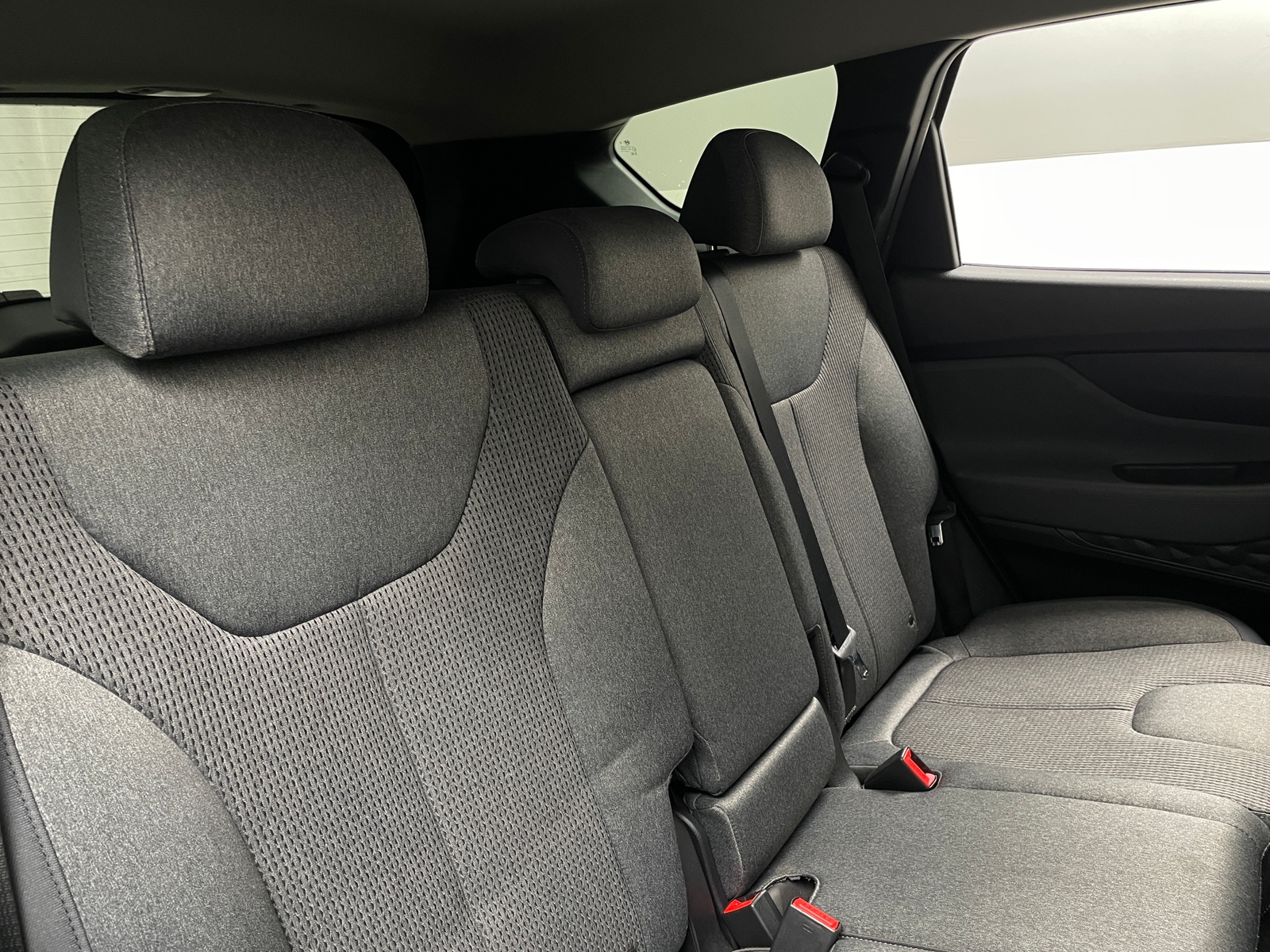 Thumbnail: 2022 Hyundai Santa Fe - 6