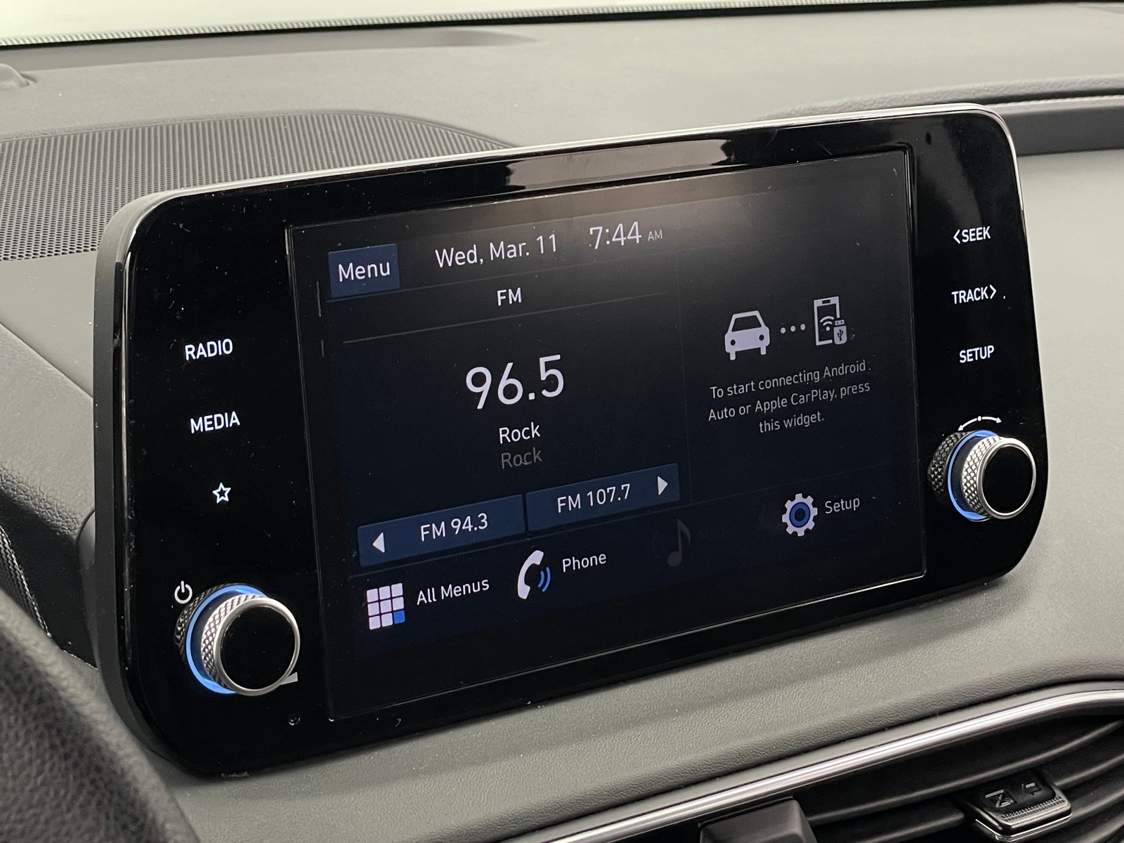 Thumbnail: 2022 Hyundai Santa Fe - 4