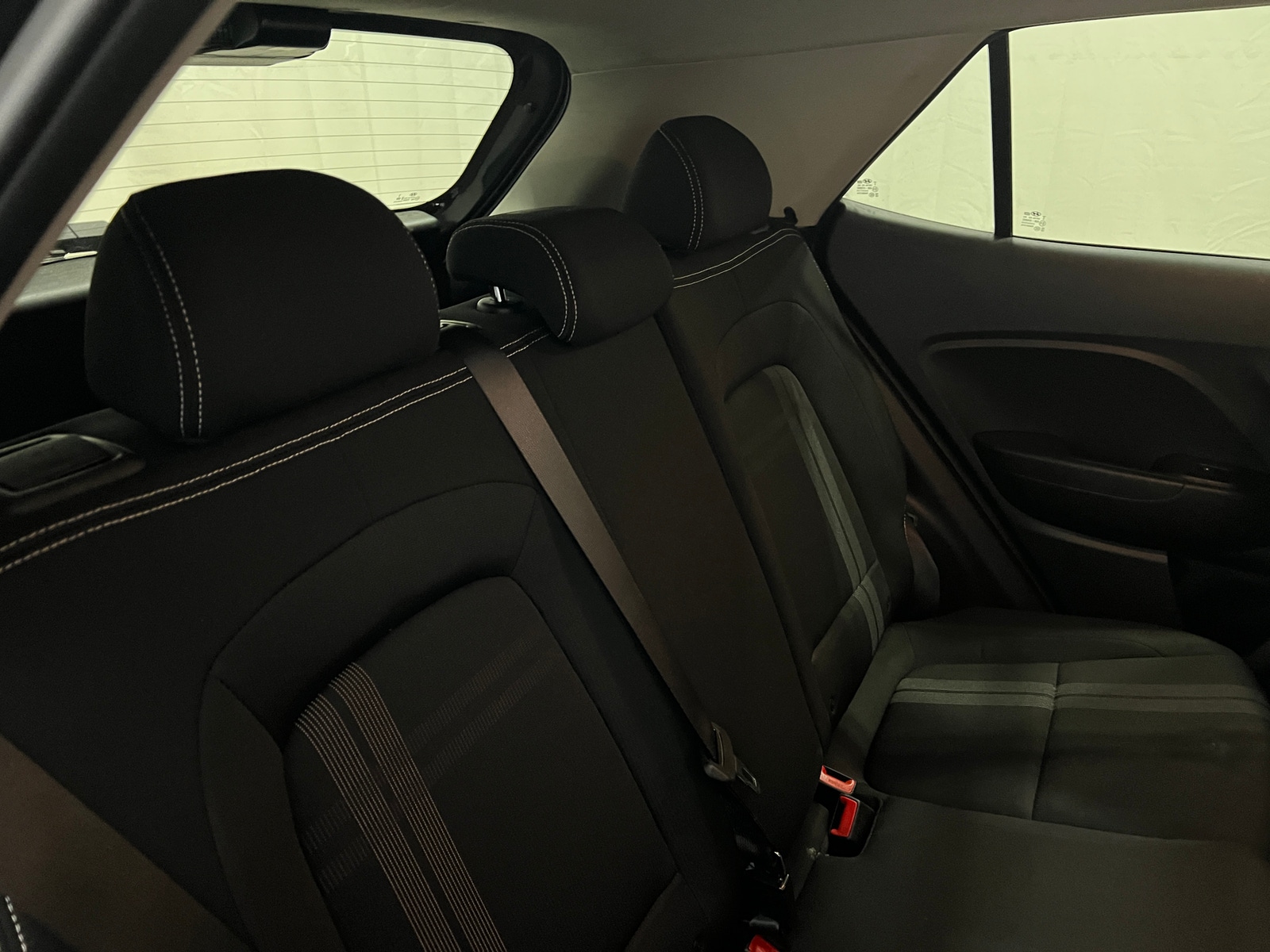 Thumbnail: 2024 Hyundai Venue - 6