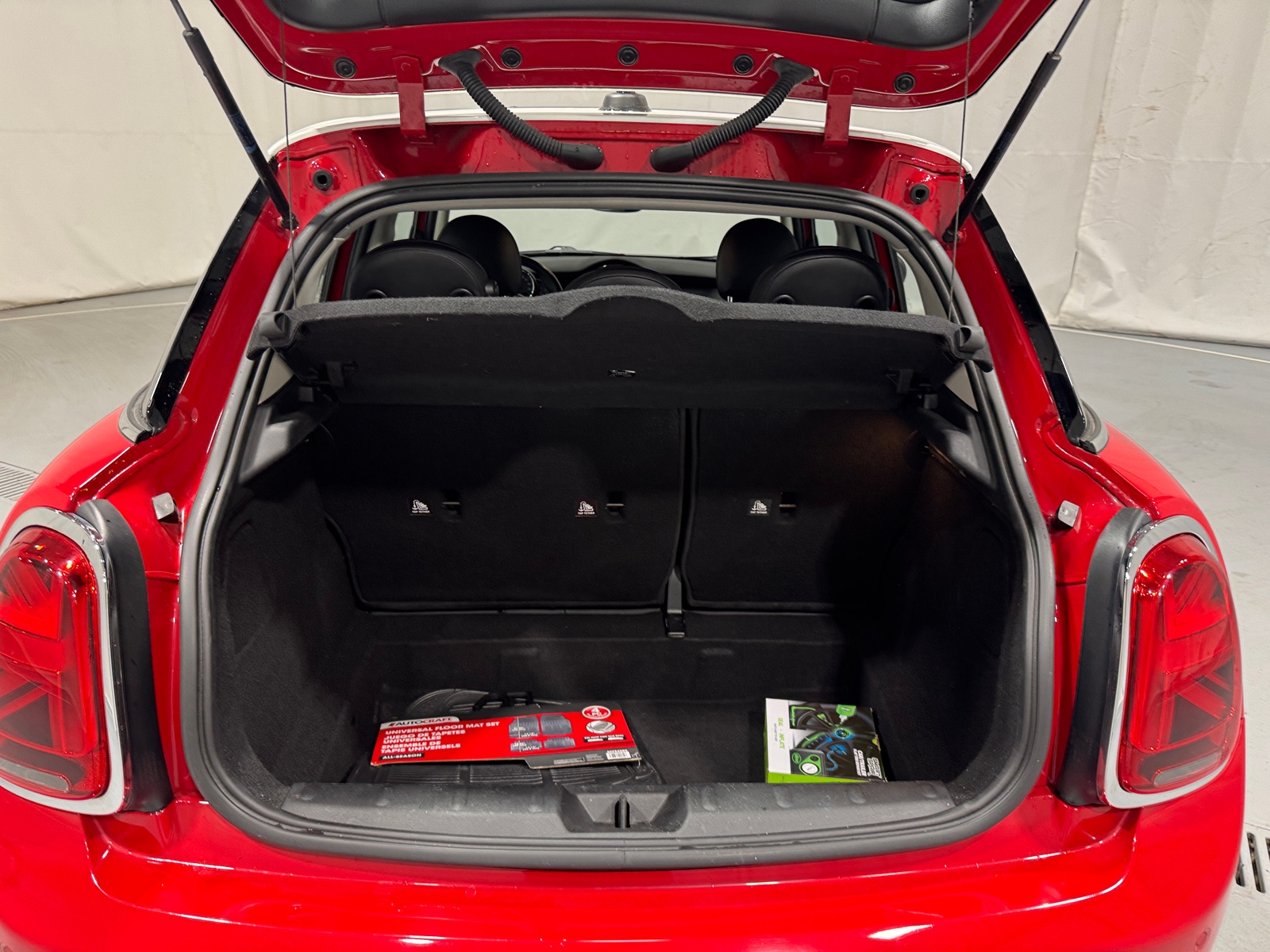 Thumbnail: 2020 MINI Cooper Hardtop - 6