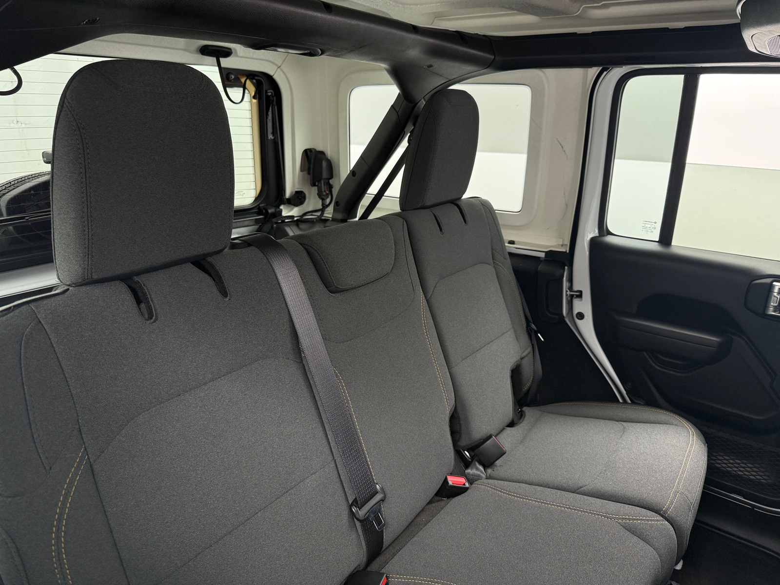 Thumbnail: 2025 Jeep Wrangler - 6