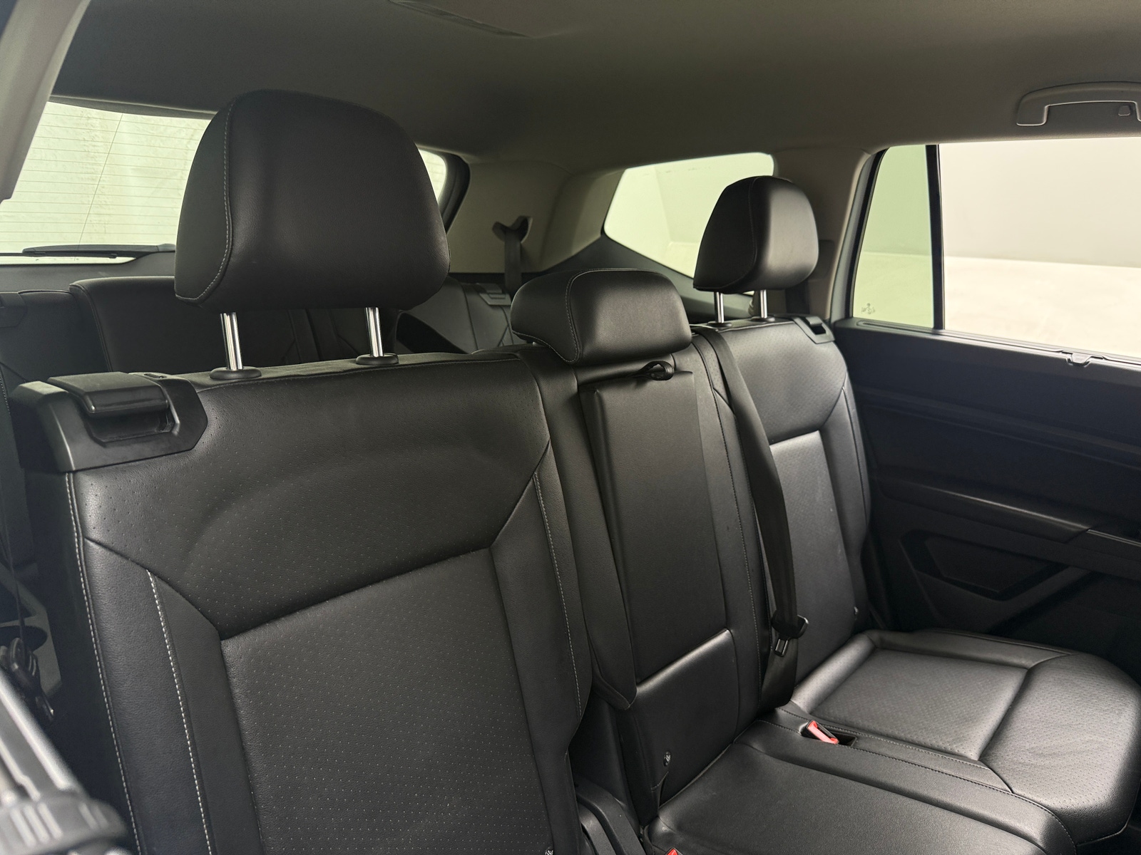 Thumbnail: 2018 Volkswagen Atlas - 6